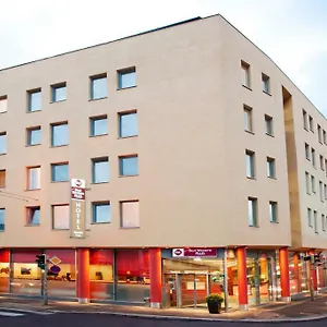 Szálloda Western Plaza